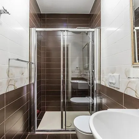 Lights 2br With Balcony By Pikhost Tirana